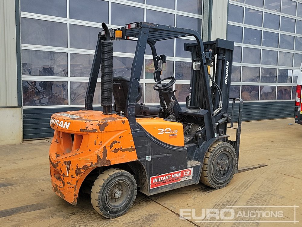 2019 Doosan D30GP - Xe nâng: hình 5 2019 Doosan D30GP - Xe nâng: hình 5