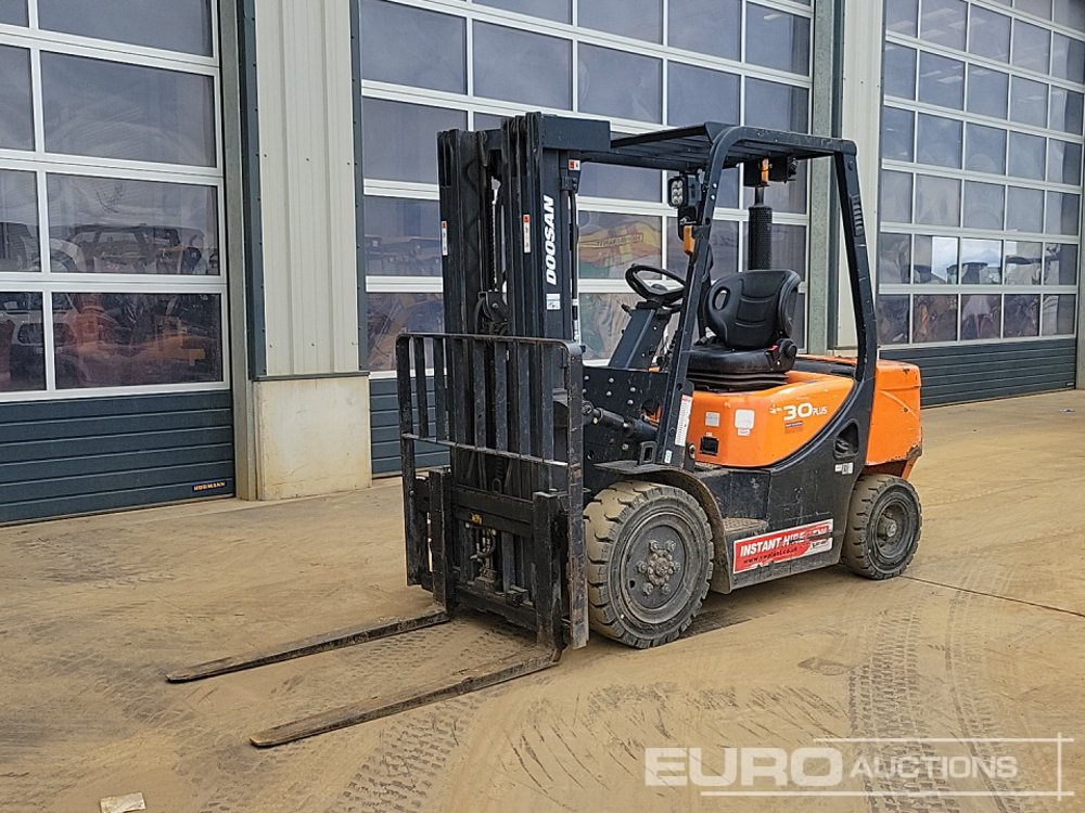 2019 Doosan D30GP - Xe nâng: hình 1 2019 Doosan D30GP - Xe nâng: hình 1
