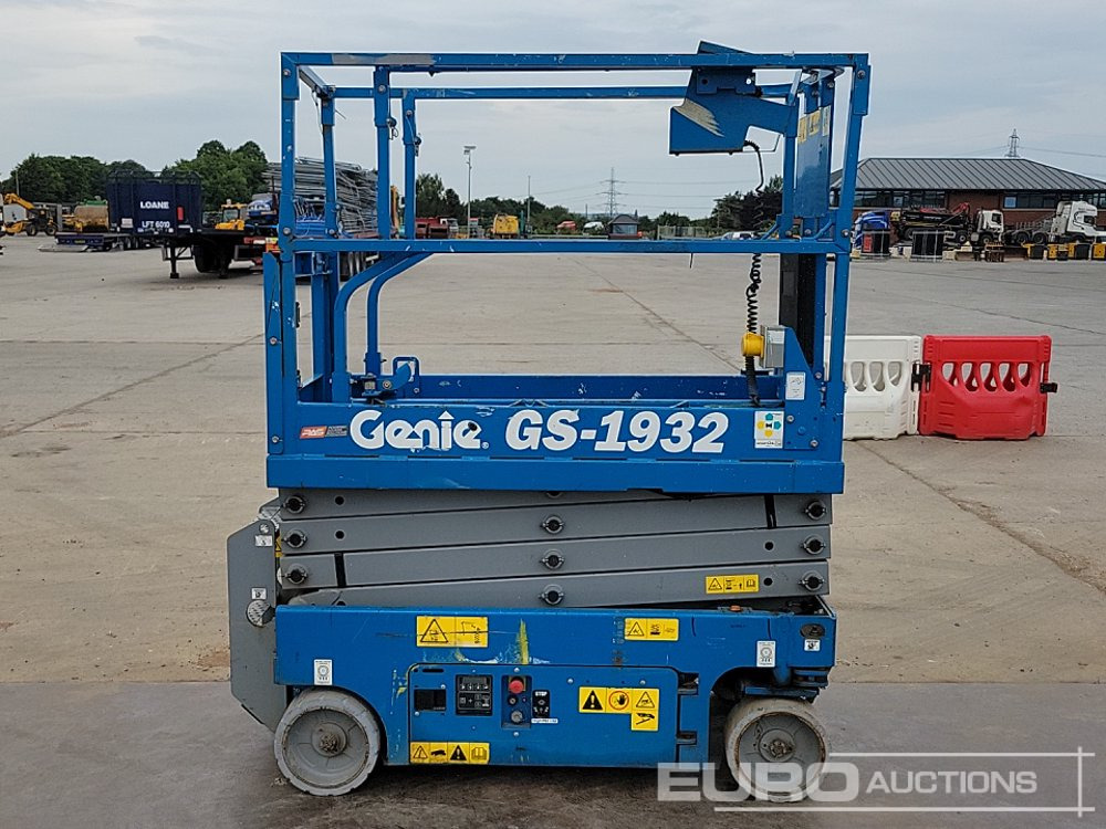 Nền bục trên không 2019 Genie GS1932: hình 6