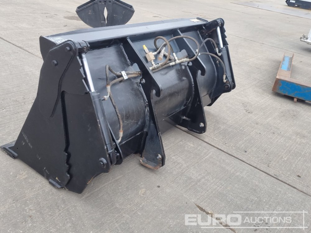 2019 JCB 76" 3 in 1 Bucket to suit Telehandler - Gầu: hình 3 2019 JCB 76" 3 in 1 Bucket to suit Telehandler - Gầu: hình 3