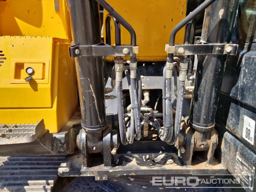 Máy xúc bánh xích 2019 JCB JS131LC: hình 15