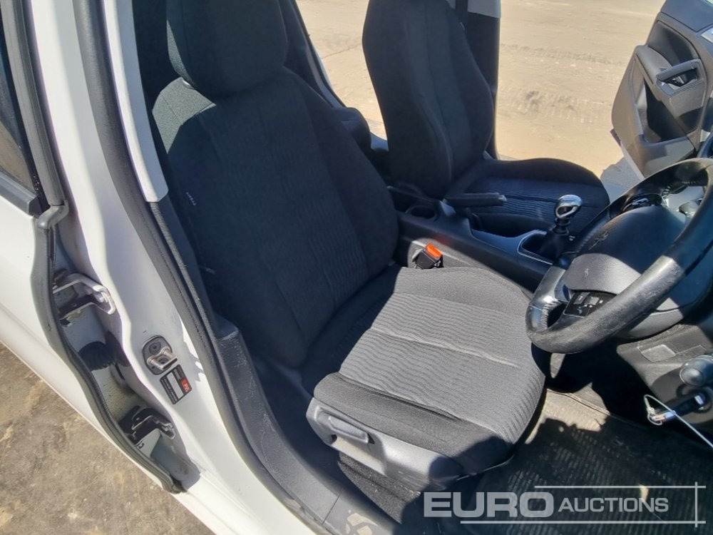Xe hơi 2019 Peugeot 308SW: hình 24