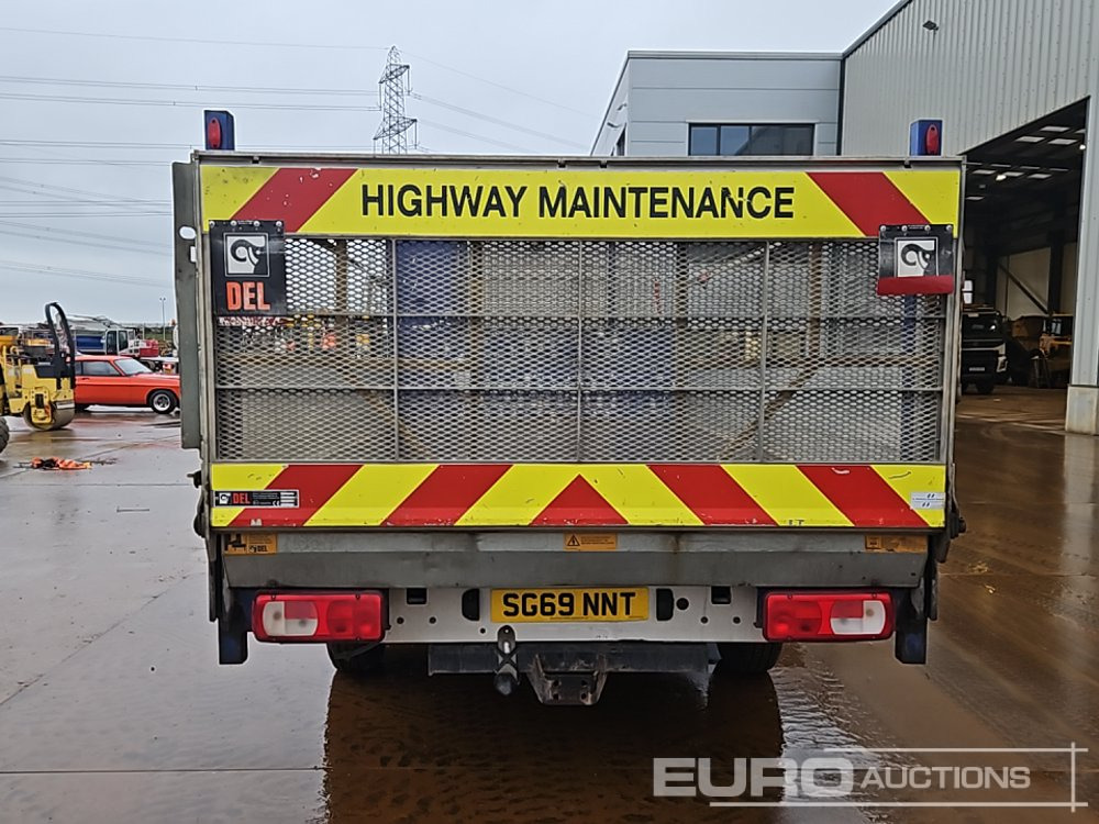 2019 Volkswagen Crafter CR35 - Xe tải nhỏ phẳng: hình 4 2019 Volkswagen Crafter CR35 - Xe tải nhỏ phẳng: hình 4