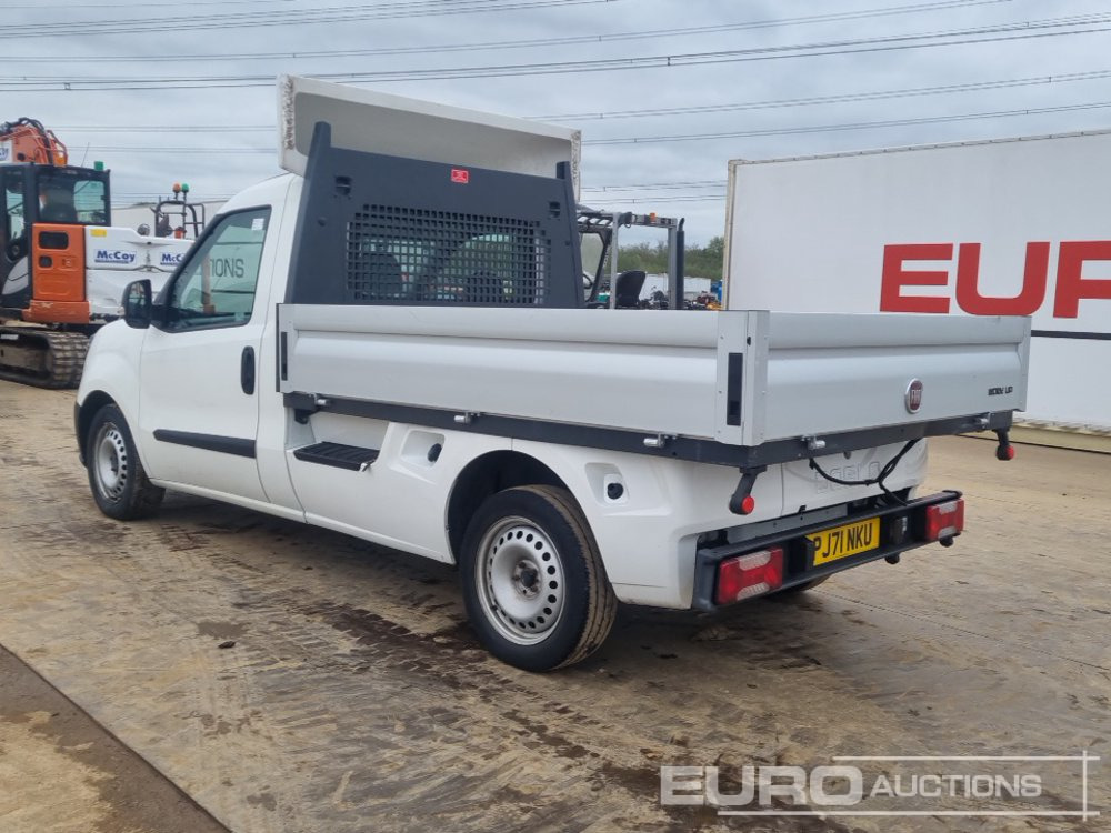 2021 Fiat Doblo Cargo - Xe tải nhỏ phẳng: hình 3 2021 Fiat Doblo Cargo - Xe tải nhỏ phẳng: hình 3