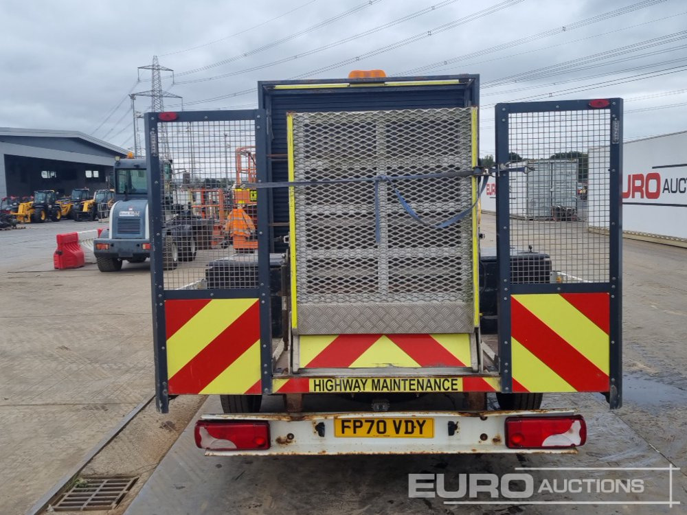 2021 Ford Transit 350 - Xe tải nhỏ phẳng: hình 4 2021 Ford Transit 350 - Xe tải nhỏ phẳng: hình 4