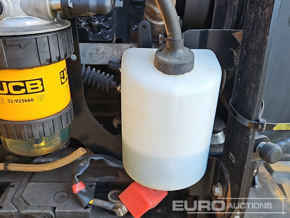 Máy xúc mini 2021 JCB 16C-1 T3: hình 40 Máy xúc mini 2021 JCB 16C-1 T3: hình 40