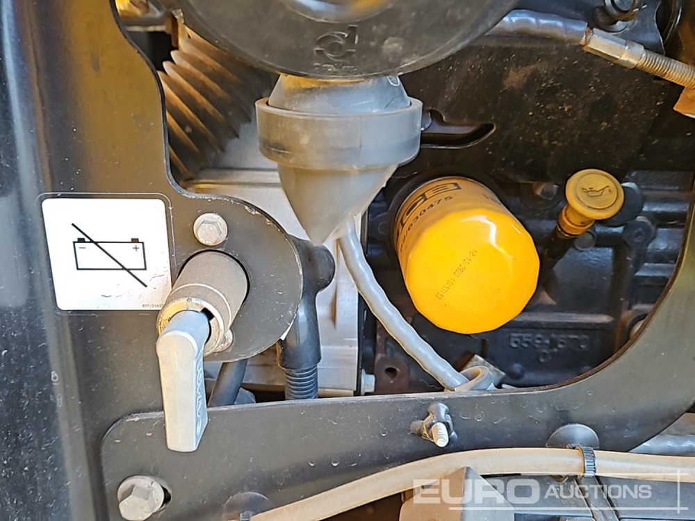 Máy xúc mini 2021 JCB 16C-1 T3: hình 42 Máy xúc mini 2021 JCB 16C-1 T3: hình 42