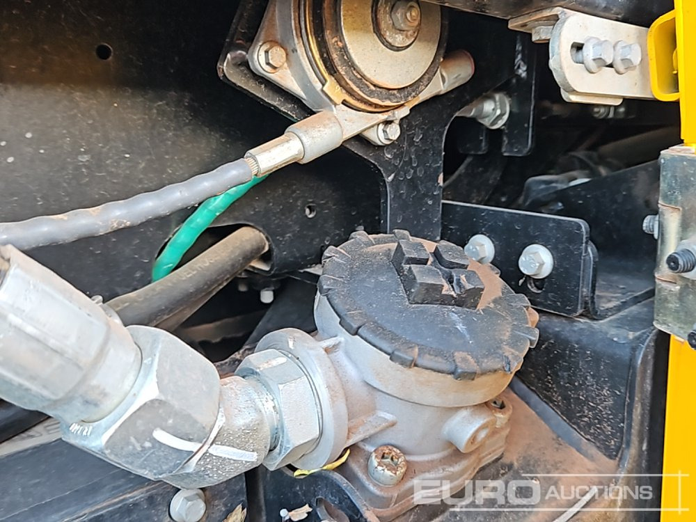 Máy xúc mini 2021 JCB 16C-1 T3: hình 49 Máy xúc mini 2021 JCB 16C-1 T3: hình 49