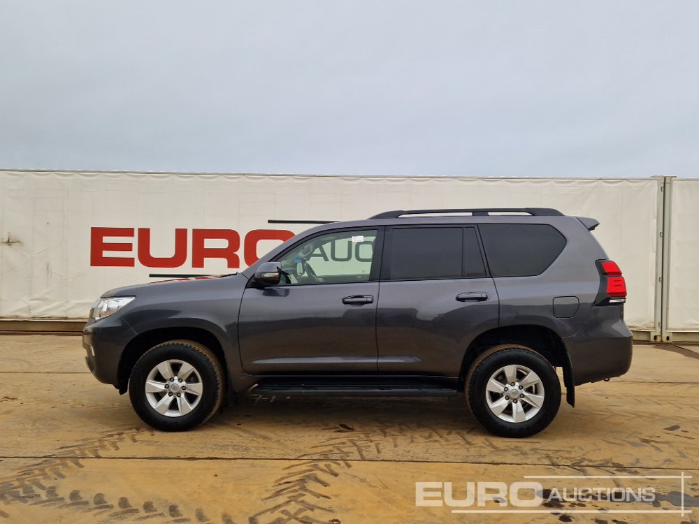 2021 Toyota Land Cruiser - SUV: hình 2 2021 Toyota Land Cruiser - SUV: hình 2
