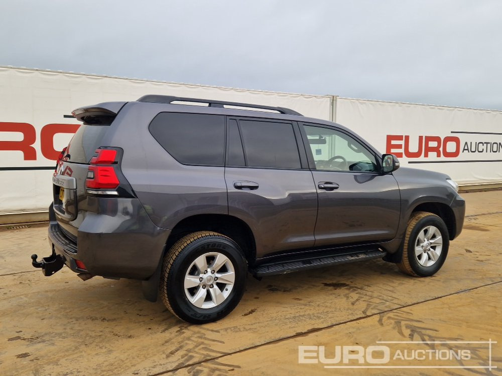 2021 Toyota Land Cruiser - SUV: hình 5 2021 Toyota Land Cruiser - SUV: hình 5