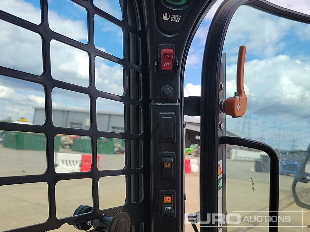 Máy xúc lật đa năng 2023 Bobcat T590: hình 37