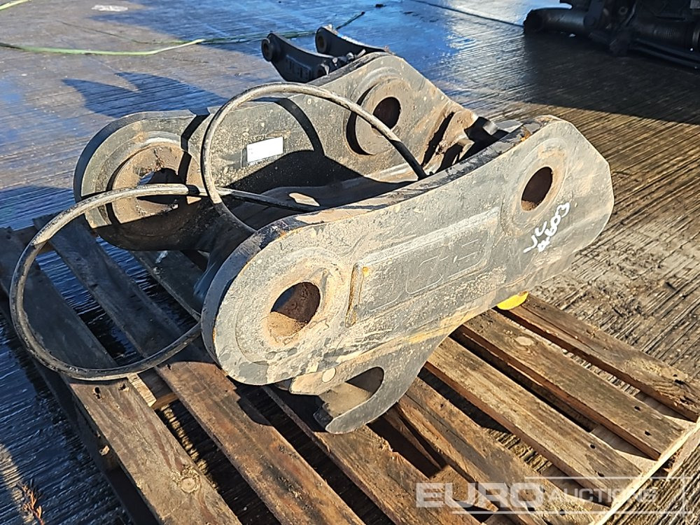 2023 JCB Hydraulic Double Lock QH 65mm Pin to suit 13 Ton Excavator - Bộ ghép nhanh: hình 1 2023 JCB Hydraulic Double Lock QH 65mm Pin to suit 13 Ton Excavator - Bộ ghép nhanh: hình 1