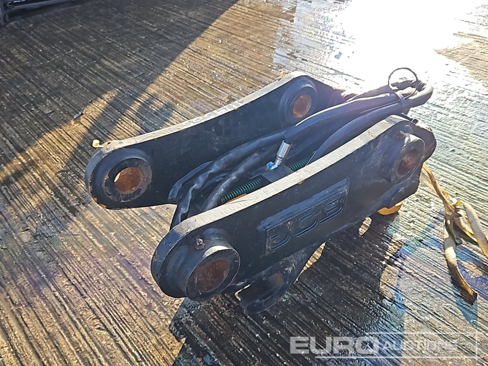 2023 JCB Hydraulic Double Lock QH 65mm Pin to suit 13 Ton Excavator - Bộ ghép nhanh: hình 1 2023 JCB Hydraulic Double Lock QH 65mm Pin to suit 13 Ton Excavator - Bộ ghép nhanh: hình 1