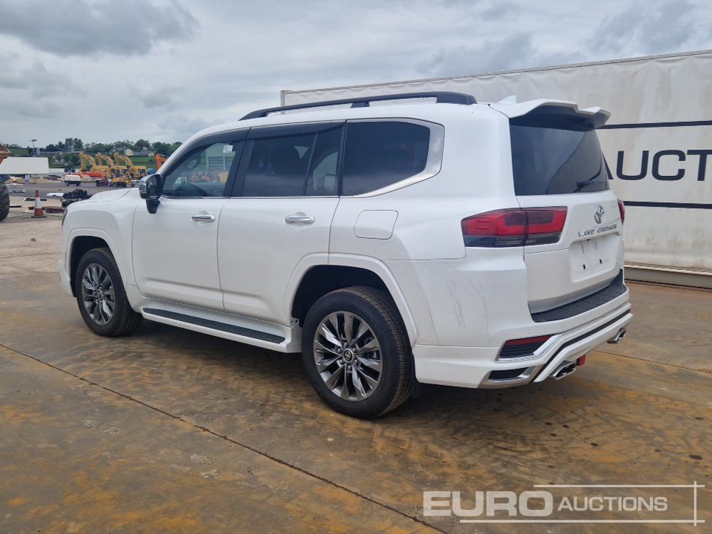 2024 Toyota Land Cruiser - SUV: hình 3 2024 Toyota Land Cruiser - SUV: hình 3