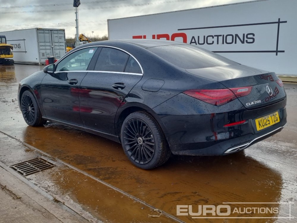 2025 Mercedes CLA 200 - Xe hơi: hình 3 2025 Mercedes CLA 200 - Xe hơi: hình 3