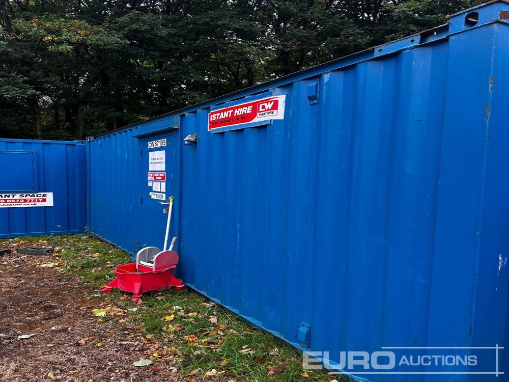 21-foot x 8-foot Office (Selling Offsite - Location: Studham) - Container biển: hình 1 21-foot x 8-foot Office (Selling Offsite - Location: Studham) - Container biển: hình 1