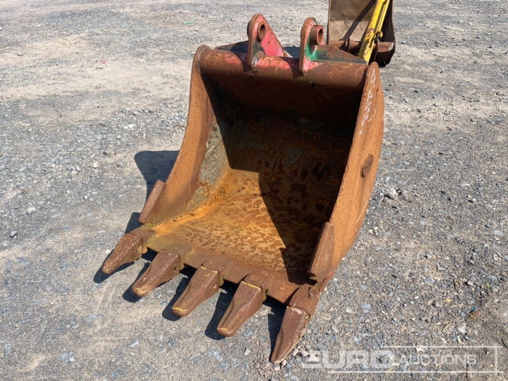30" Strickland Digging Bucket to suit JCB 3CX - Gầu: hình 2 30" Strickland Digging Bucket to suit JCB 3CX - Gầu: hình 2
