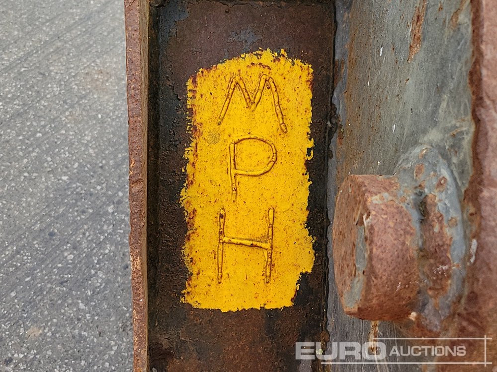 Gầu 32" Digging Bucket S80 Hitch to suit 30-43 Ton Excavator: hình 14