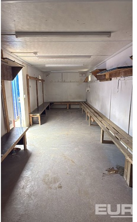 32’ x 10’ Steel Cabin, Changing Room (Being Sold Offsite Old Uxbridge Road, Rickmansworth, WD3 9YB, Contact Cathal Doherty 00353 862176148 For Further Info, Customer Will Provide Crane For Loading) - Container biển: hình 4 32’ x 10’ Steel Cabin, Changing Room (Being Sold Offsite Old Uxbridge Road, Rickmansworth, WD3 9YB, Contact Cathal Doherty 00353 862176148 For Further Info, Customer Will Provide Crane For Loading) - Container biển: hình 4