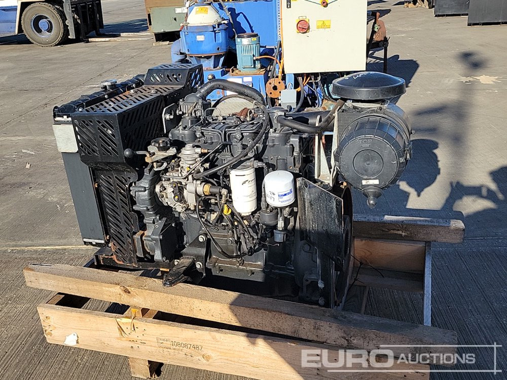 4 Cylinder Engine - Động cơ: hình 2 4 Cylinder Engine - Động cơ: hình 2
