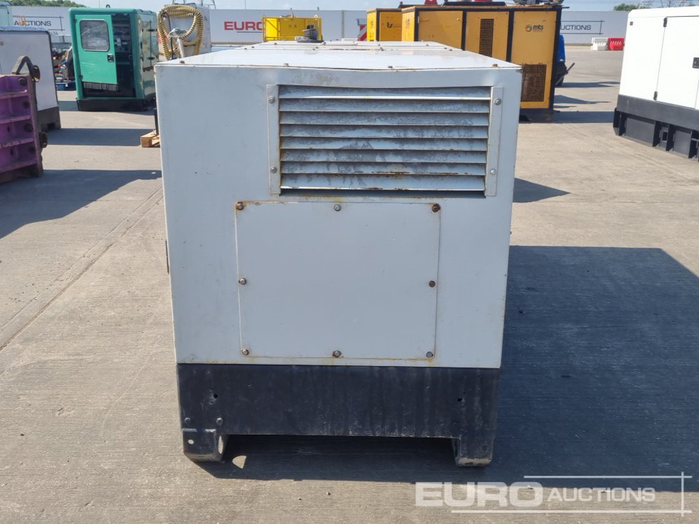 70kVA Generator, Perkins Engine - Bộ phát điện: hình 4 70kVA Generator, Perkins Engine - Bộ phát điện: hình 4
