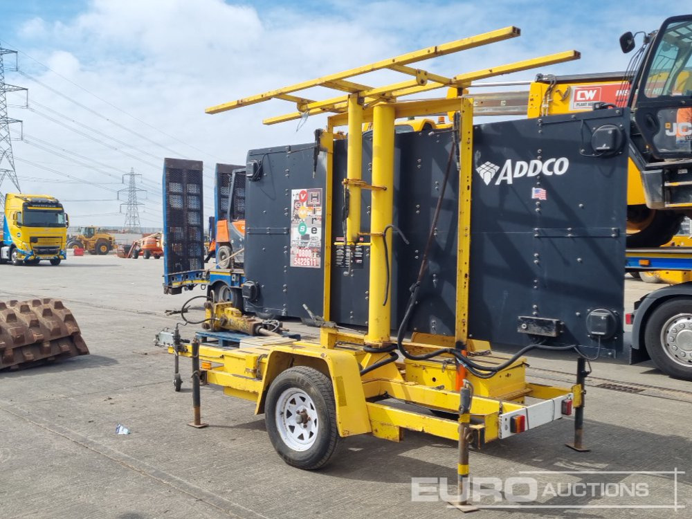 Addco Single Axle LED Message Board - Rơ moóc để vận chuyển thiết bị: hình 3 Addco Single Axle LED Message Board - Rơ moóc để vận chuyển thiết bị: hình 3