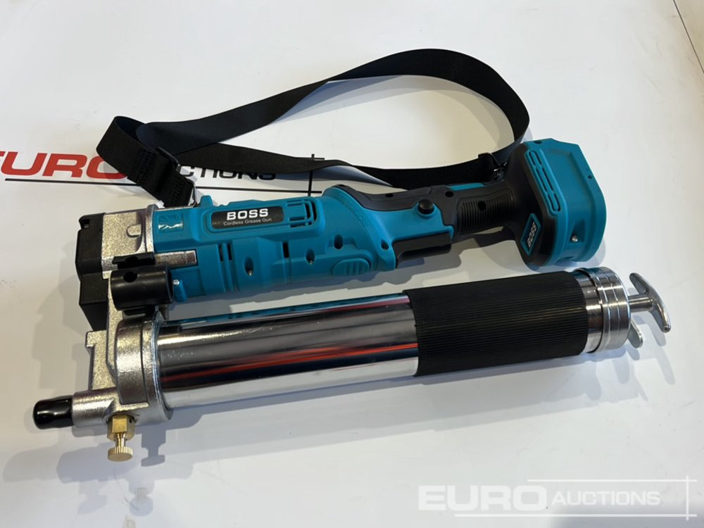 Trang thiết bị xây dựng Boss 21 Volt Lithium Battery Cordless Grease Gun, 2 Batteries, Charger, Case, Shoulder Strap, Extension Pieces and Fittings: hình 9