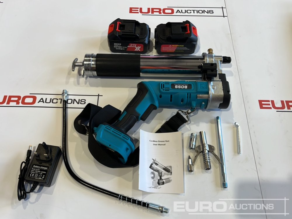 Trang thiết bị xây dựng Boss 21 Volt Lithium Battery Cordless Grease Gun, 2 Batteries, Charger, Case, Shoulder Strap, Extension Pieces and Fittings: hình 12