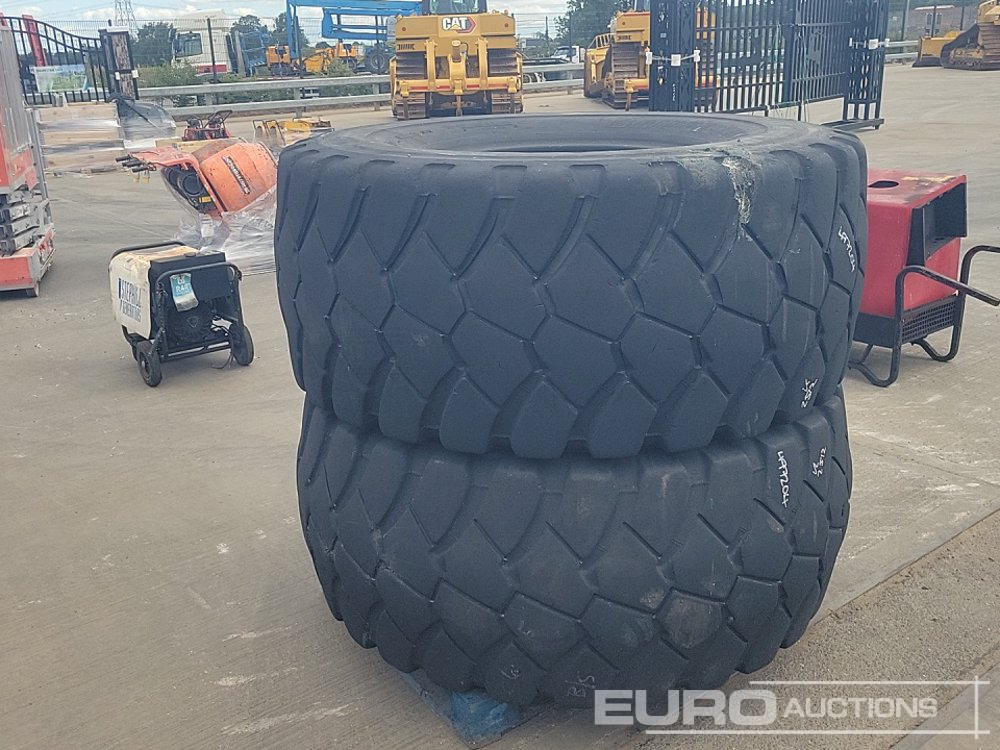 Bridgestone 26.6R25 Tyre (2 of) - Lốp: hình 1 Bridgestone 26.6R25 Tyre (2 of) - Lốp: hình 1