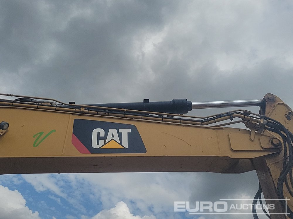 Máy xúc bánh xích CAT 320GC: hình 18