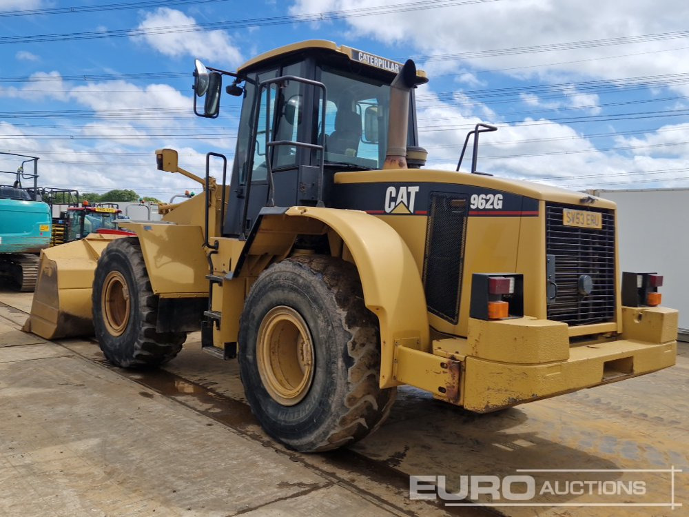 CAT 926G - Máy xúc lật bánh lốp: hình 3 CAT 926G - Máy xúc lật bánh lốp: hình 3