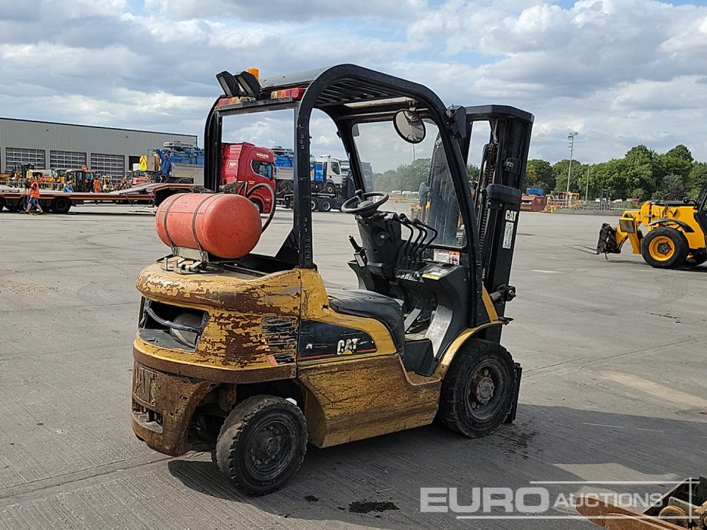CAT GP20N - Xe nâng gas: hình 5 CAT GP20N - Xe nâng gas: hình 5
