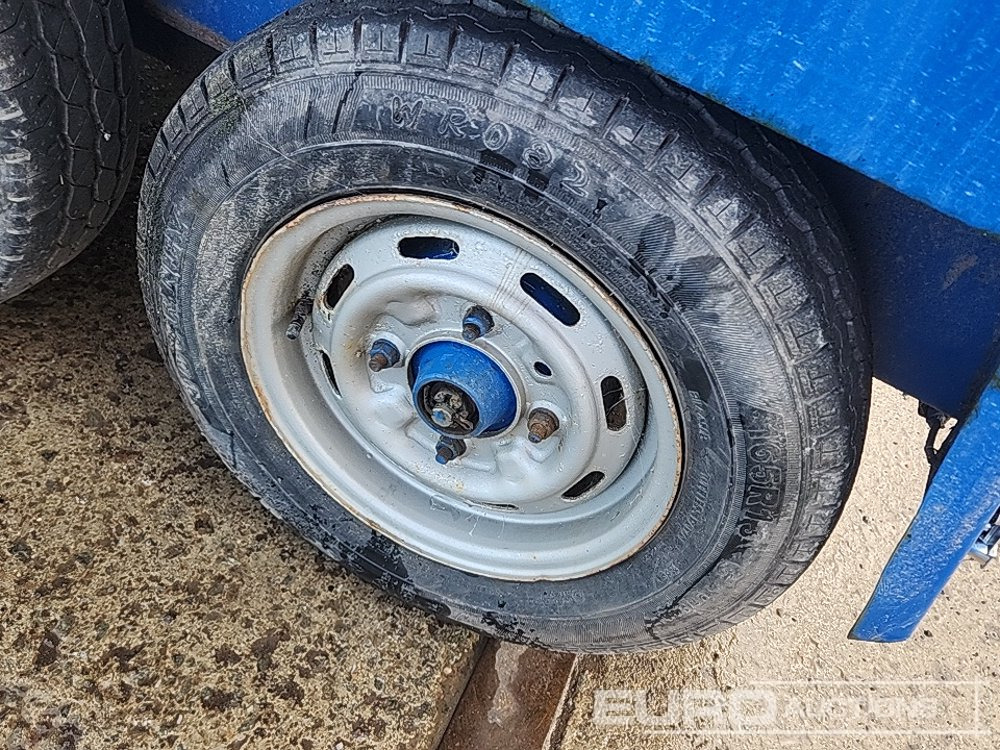 Chieftain Twin Axle Fuel Bowser, 12 Volt Pump - Bồn chứa: hình 5 Chieftain Twin Axle Fuel Bowser, 12 Volt Pump - Bồn chứa: hình 5