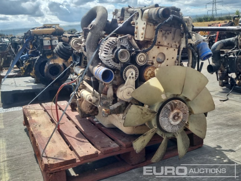 Động cơ Cummins 4 Cylinder Engine, Gearbox: hình 7