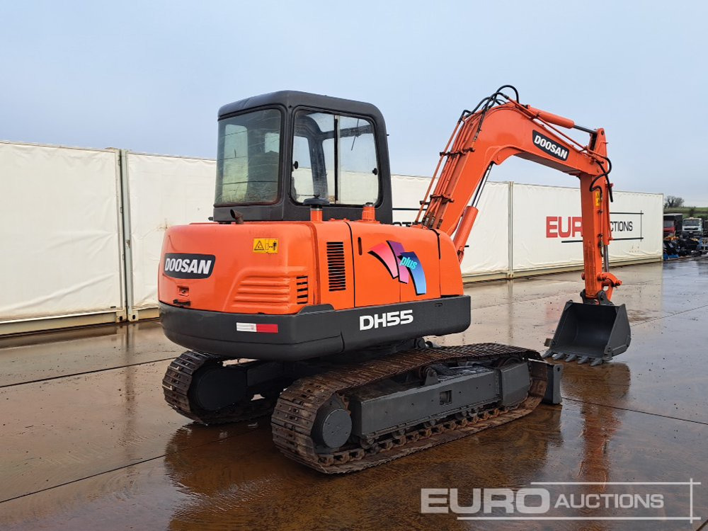 Doosan DH55-V - Máy xúc mini: hình 5 Doosan DH55-V - Máy xúc mini: hình 5