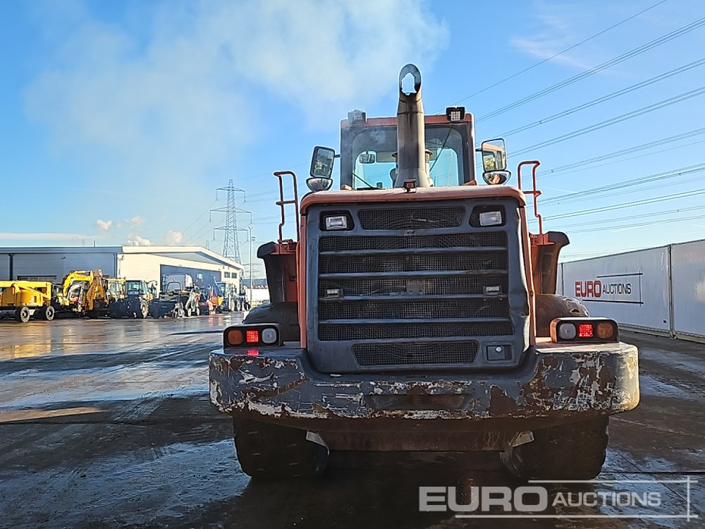 Doosan DL400 - Máy xúc lật bánh lốp: hình 4 Doosan DL400 - Máy xúc lật bánh lốp: hình 4