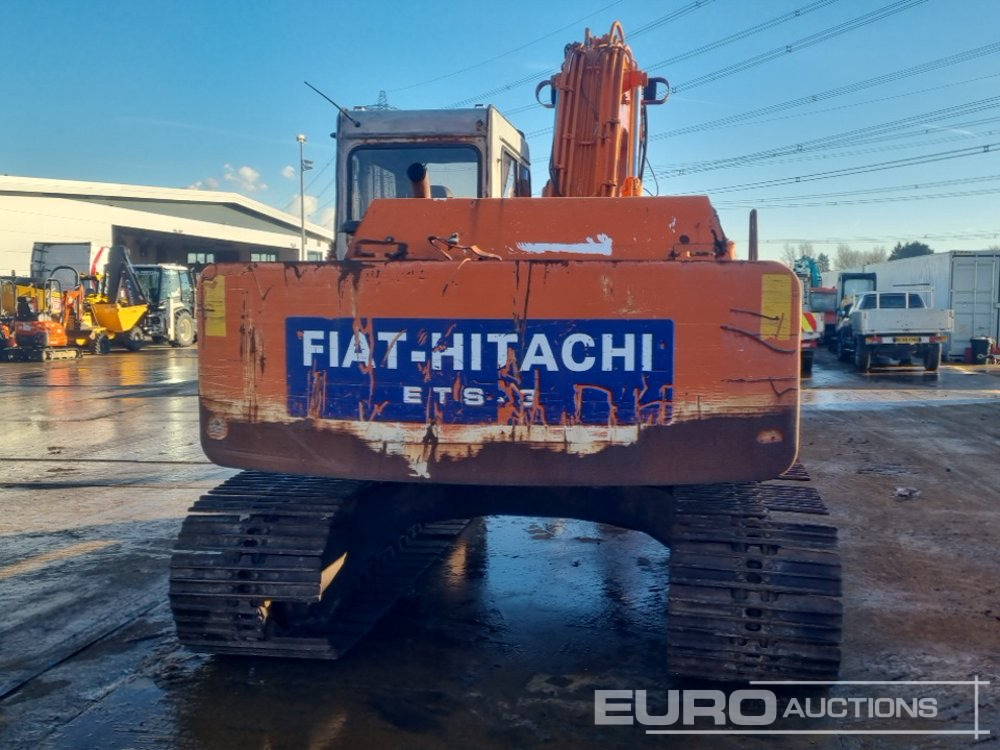 Fiat Hitachi FH150-3 - Máy xúc bánh xích: hình 4 Fiat Hitachi FH150-3 - Máy xúc bánh xích: hình 4