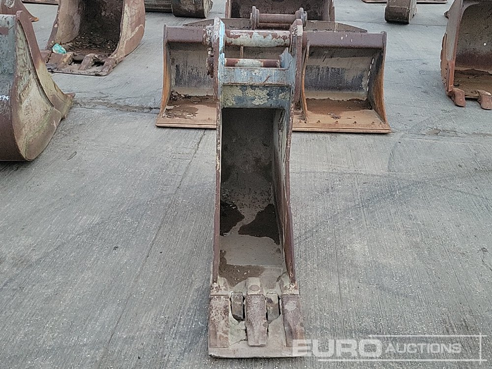 Geith 18" Digging Bucket 80mm Pin to suit 20 Ton Excavator - Gầu: hình 2 Geith 18" Digging Bucket 80mm Pin to suit 20 Ton Excavator - Gầu: hình 2