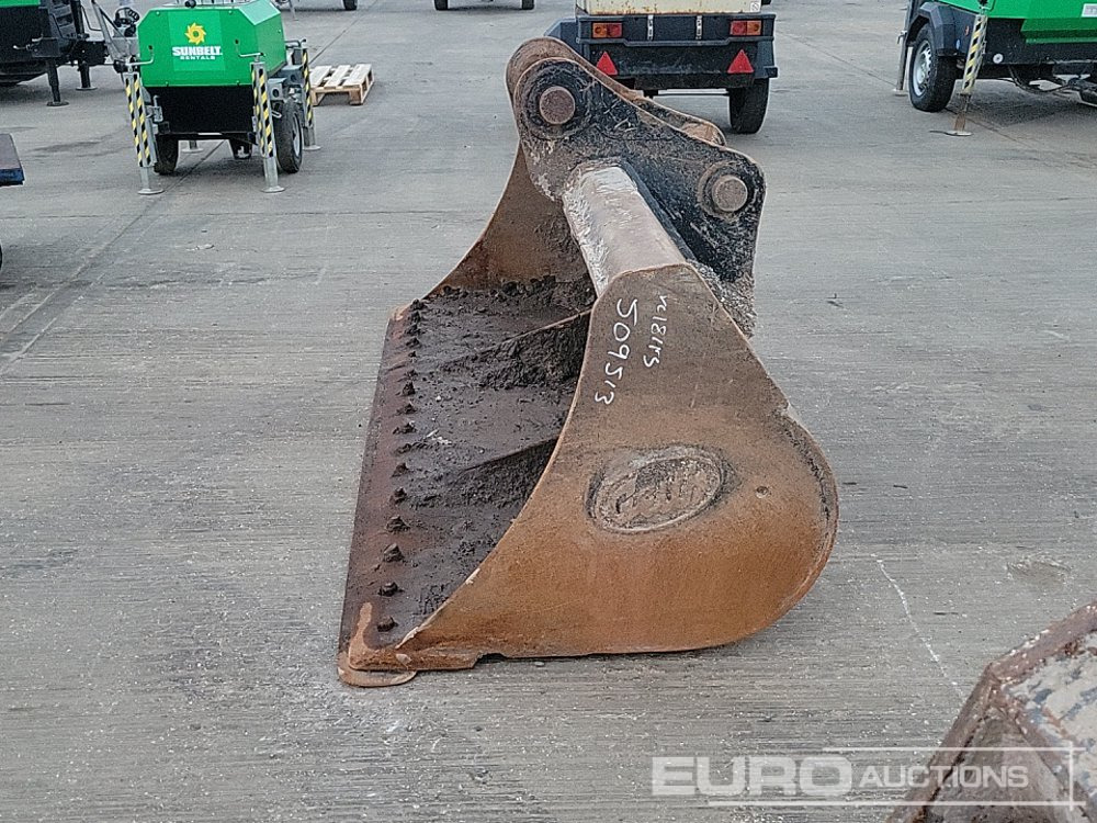 Geith 84" Ditching Bucket 80mm Pin to suit 20 Ton Excavator - Gầu: hình 2 Geith 84" Ditching Bucket 80mm Pin to suit 20 Ton Excavator - Gầu: hình 2