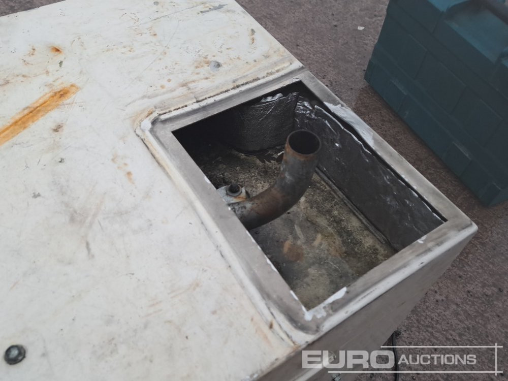 Genset MGTP6000 - Bộ phát điện: hình 5 Genset MGTP6000 - Bộ phát điện: hình 5