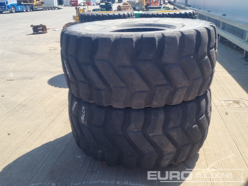 Goodyear 23.5R25 Tyre (2 of) - Lốp: hình 2 Goodyear 23.5R25 Tyre (2 of) - Lốp: hình 2