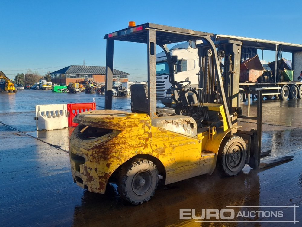 H30D Diesel Forklift, 3 Stage Free Lift Mast, Side Shift, Forks - Xe nâng: hình 5 H30D Diesel Forklift, 3 Stage Free Lift Mast, Side Shift, Forks - Xe nâng: hình 5
