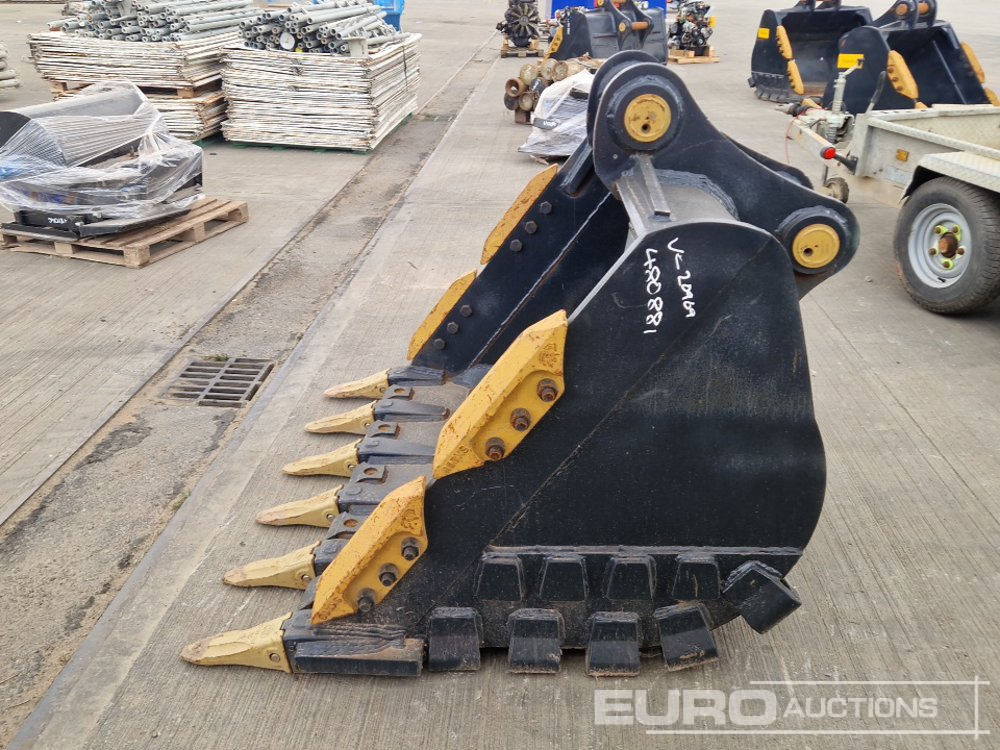 Hardox 60" Digging Bucket 80mm Pin to suit 20 Ton Excavator - Gầu: hình 2 Hardox 60" Digging Bucket 80mm Pin to suit 20 Ton Excavator - Gầu: hình 2