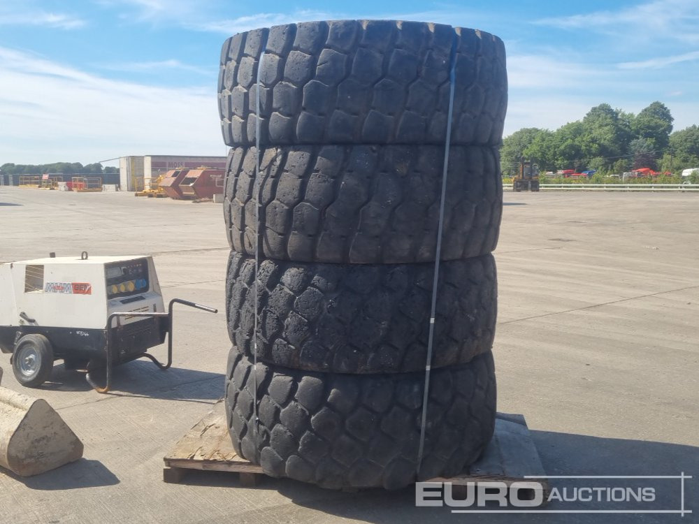 Hill 23.5 R25 Tyre (4 of) - Lốp: hình 3 Hill 23.5 R25 Tyre (4 of) - Lốp: hình 3