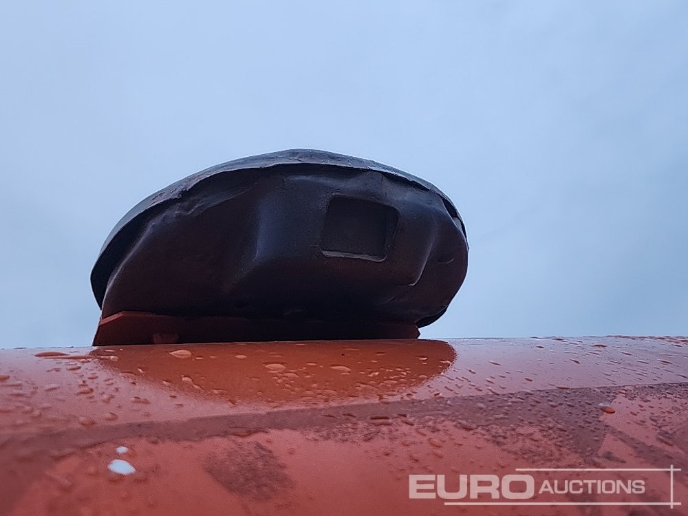 Máy xúc bánh xích Hitachi ZX210LC-3: hình 37 Máy xúc bánh xích Hitachi ZX210LC-3: hình 37