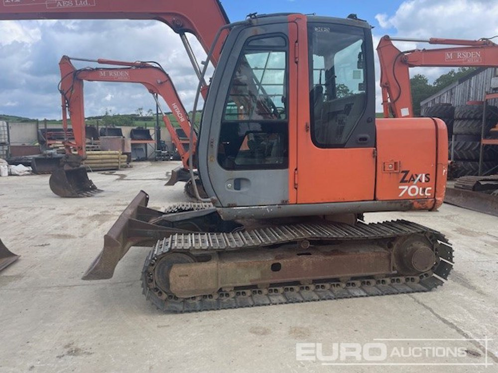 Hitachi ZX70 - Máy xúc mini: hình 2 Hitachi ZX70 - Máy xúc mini: hình 2