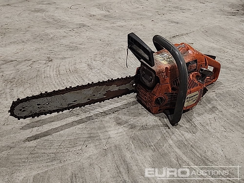 Husqvarna Petrol Chansaw - Trang thiết bị xưởng: hình 1 Husqvarna Petrol Chansaw - Trang thiết bị xưởng: hình 1