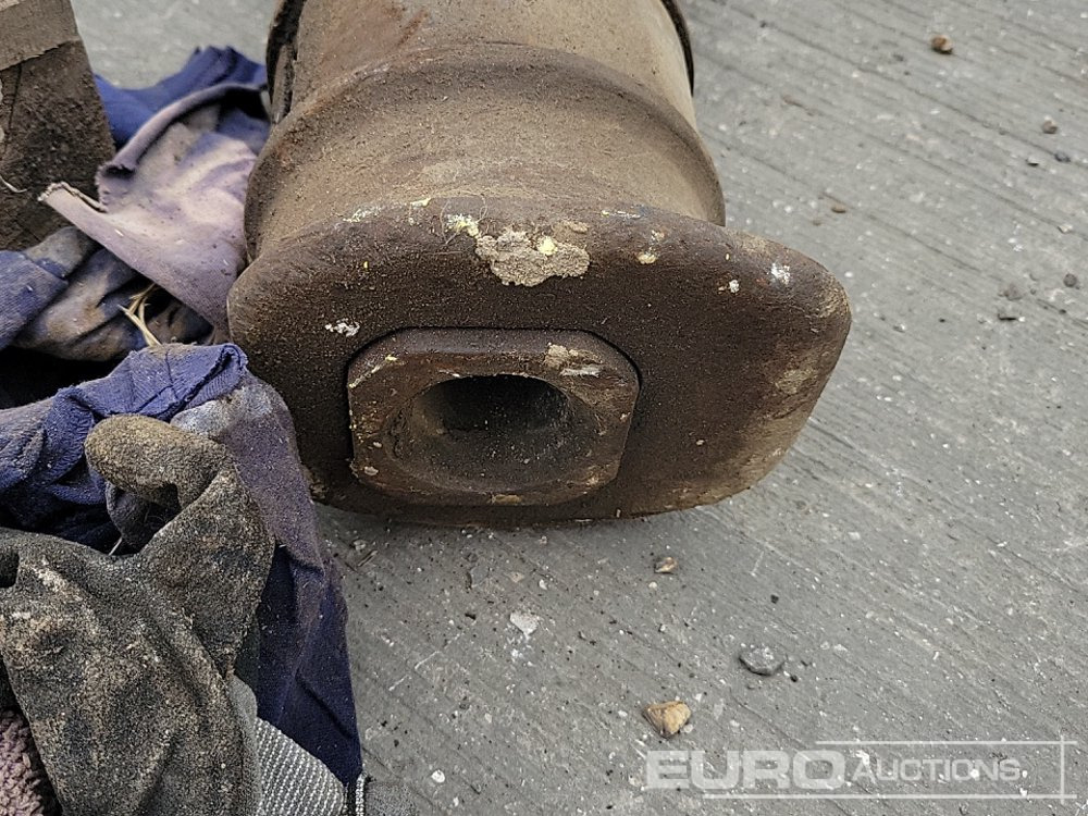 Búa thủy lực Hydraulic Breaker 30mm Pin to suit Mini Excavator: hình 9