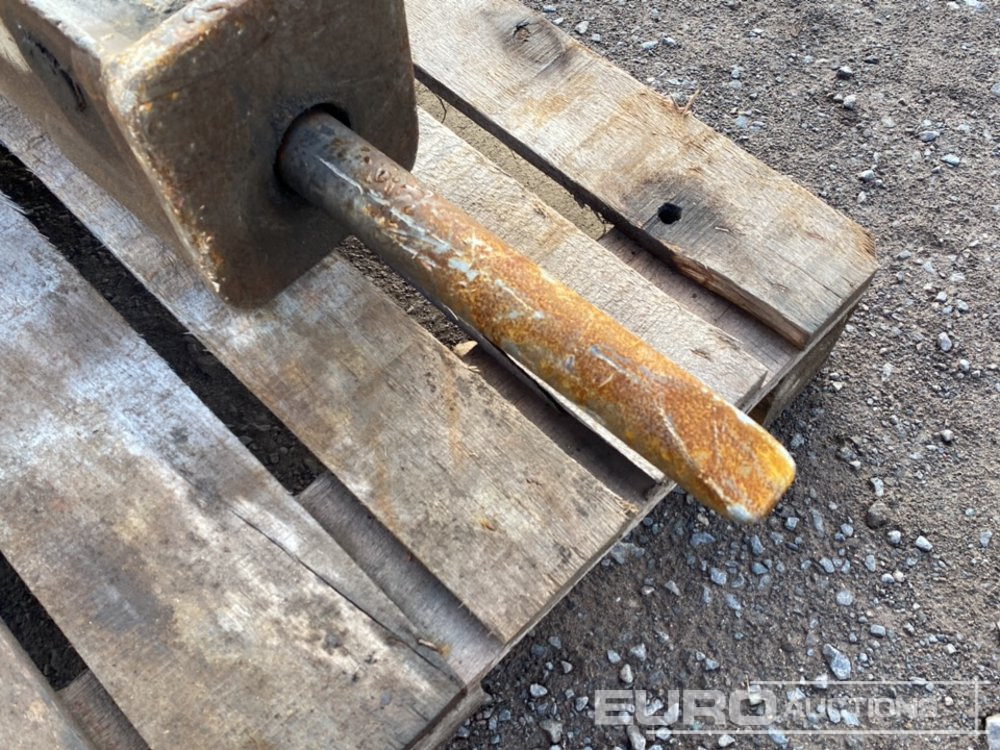 Hydraulic Breaker 35mm Pin to suit Mini Excavator - Búa thủy lực: hình 5 Hydraulic Breaker 35mm Pin to suit Mini Excavator - Búa thủy lực: hình 5