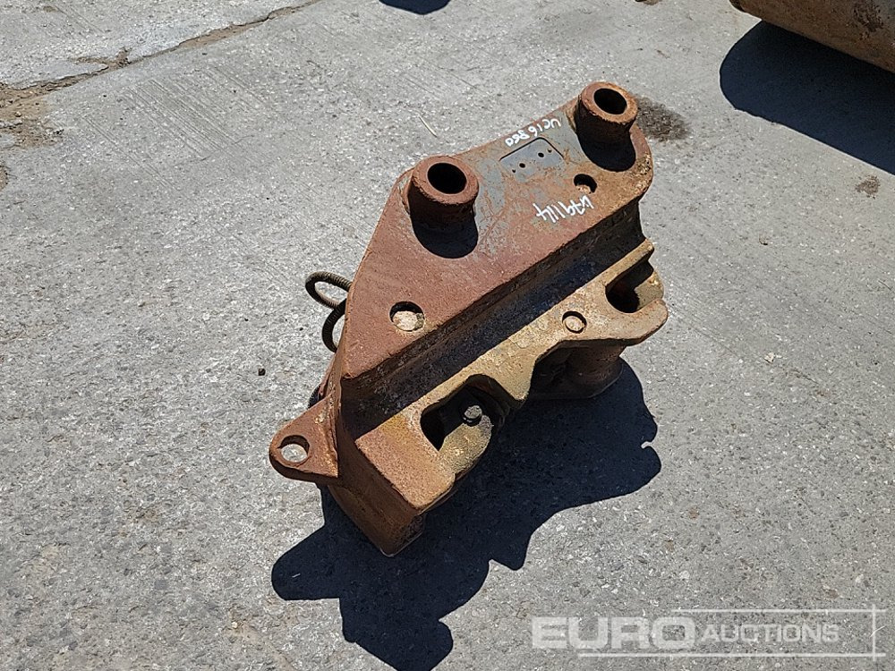 Hydraulic Double Lock QH 65mm Pin to suit 13 Ton Excavator - Bộ ghép nhanh: hình 1 Hydraulic Double Lock QH 65mm Pin to suit 13 Ton Excavator - Bộ ghép nhanh: hình 1